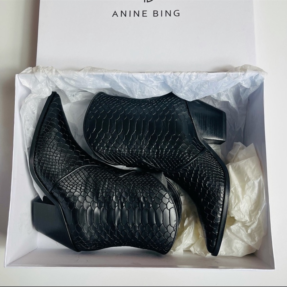 ANINE BING Easton Crocodile Textured Leather Boot With A Western Vibe (LAST ONE) - Picture 15 of 16